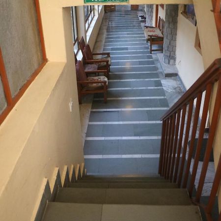 Pema Thang Hotel Kangra Dış mekan fotoğraf