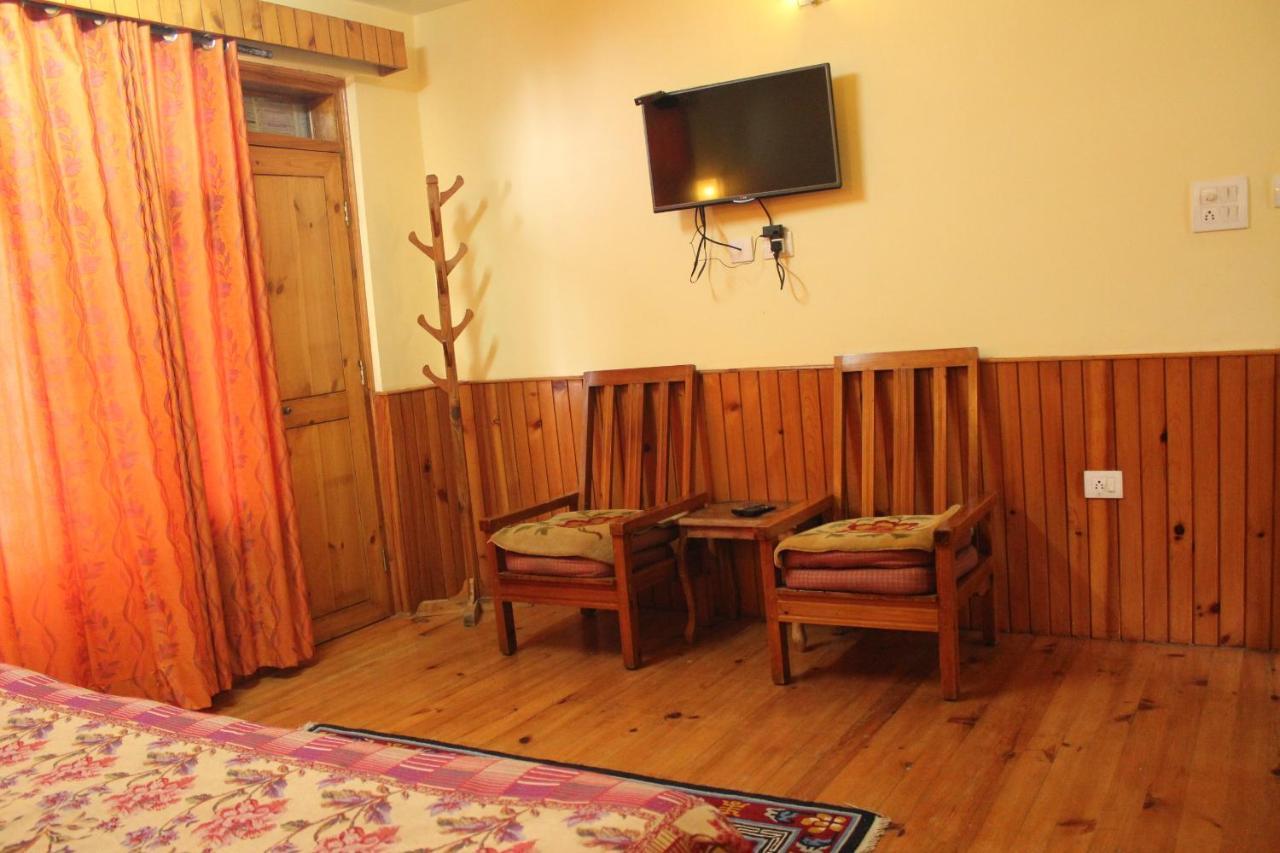 Pema Thang Hotel Kangra Dış mekan fotoğraf