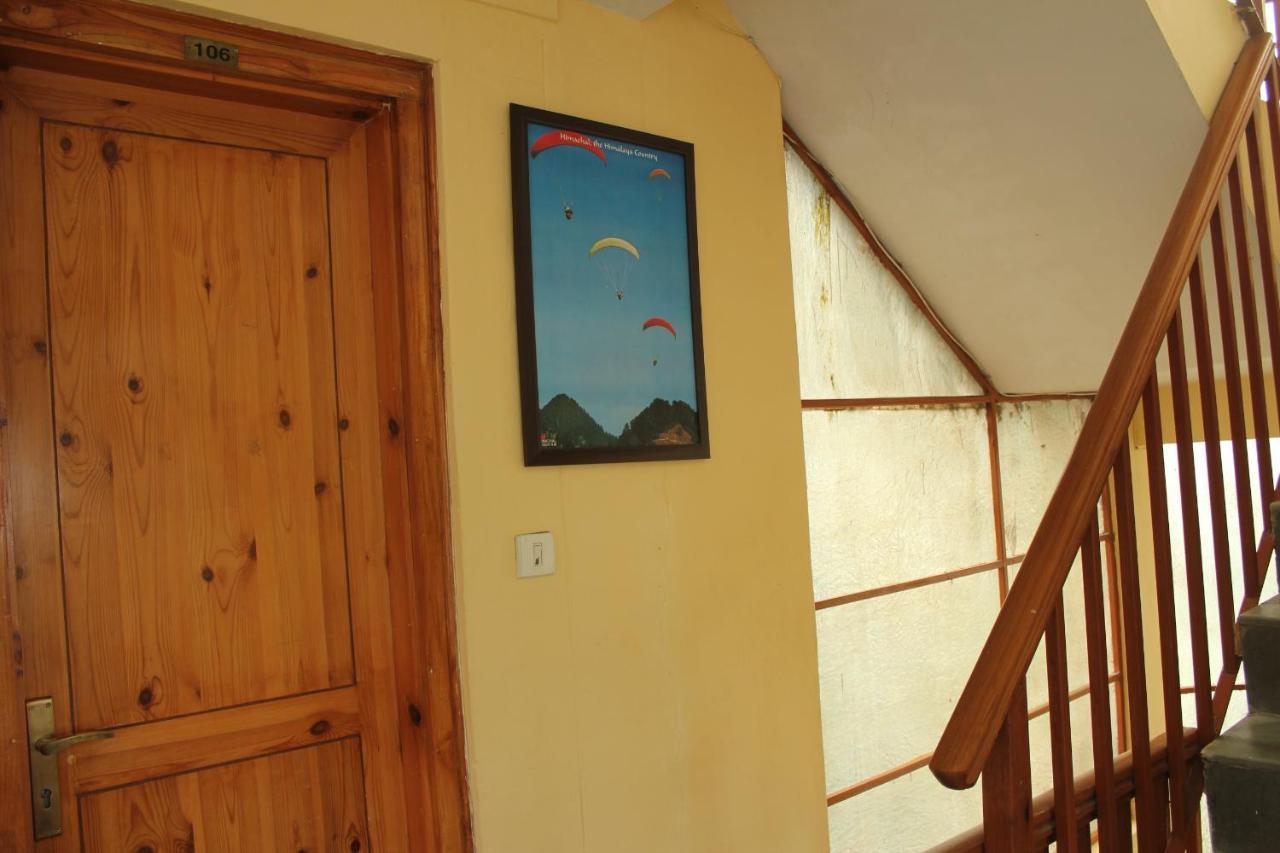 Pema Thang Hotel Kangra Dış mekan fotoğraf