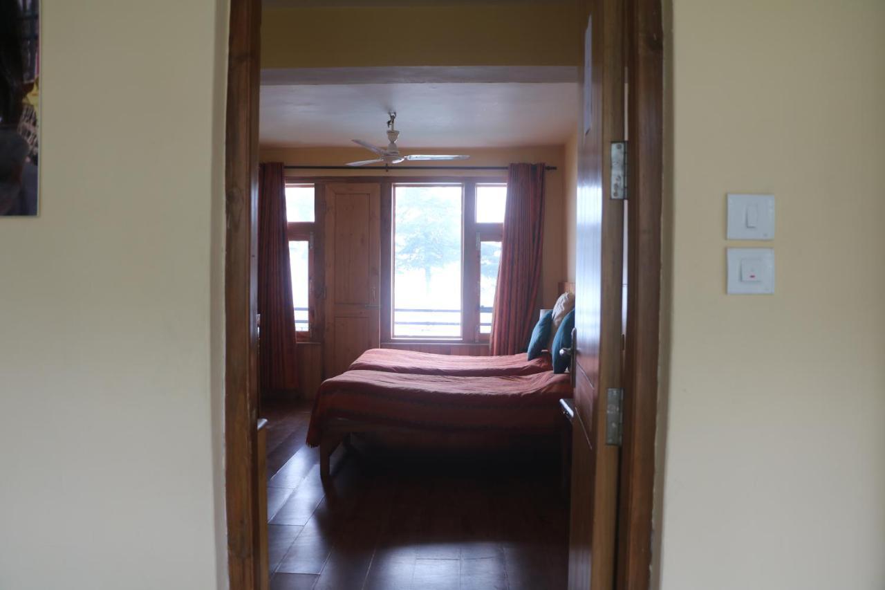 Pema Thang Hotel Kangra Dış mekan fotoğraf